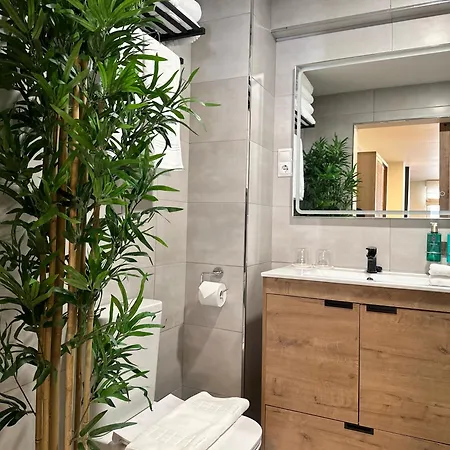 Studio Malaga * מאלגה